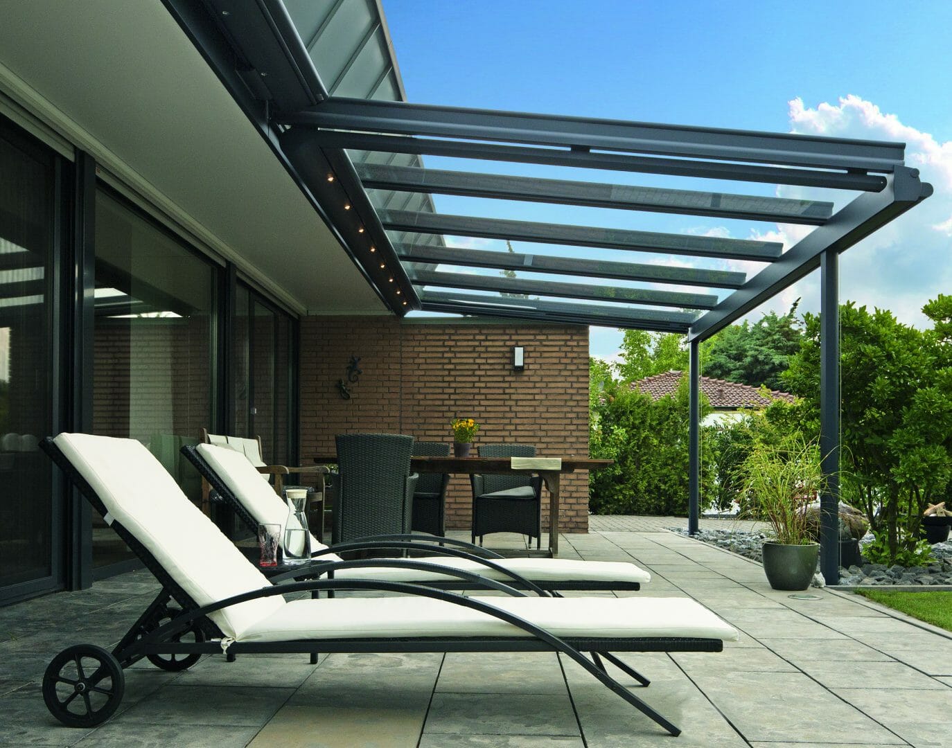 Custom Creations: Designing Your Dream Outdoor Space with Bespoke Weinor Glass Verandas