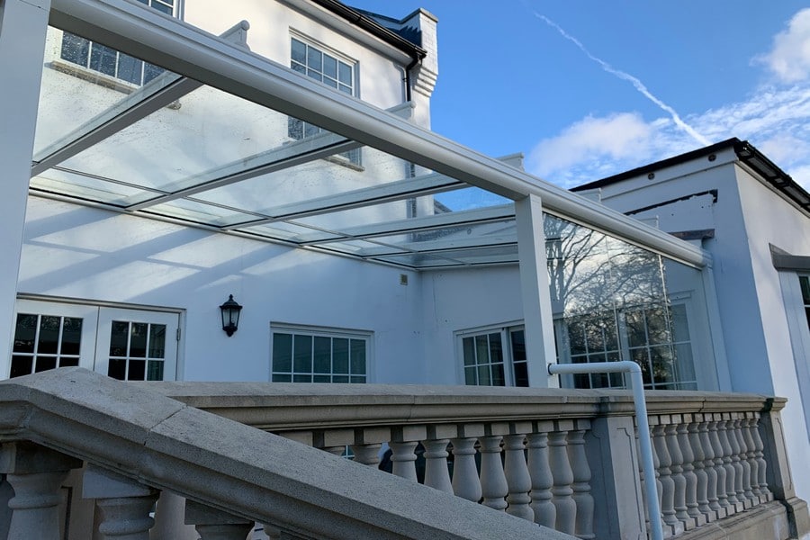 Elevating Your Outdoor Space: The Art of Designing Bespoke Weinor Glass Verandas.