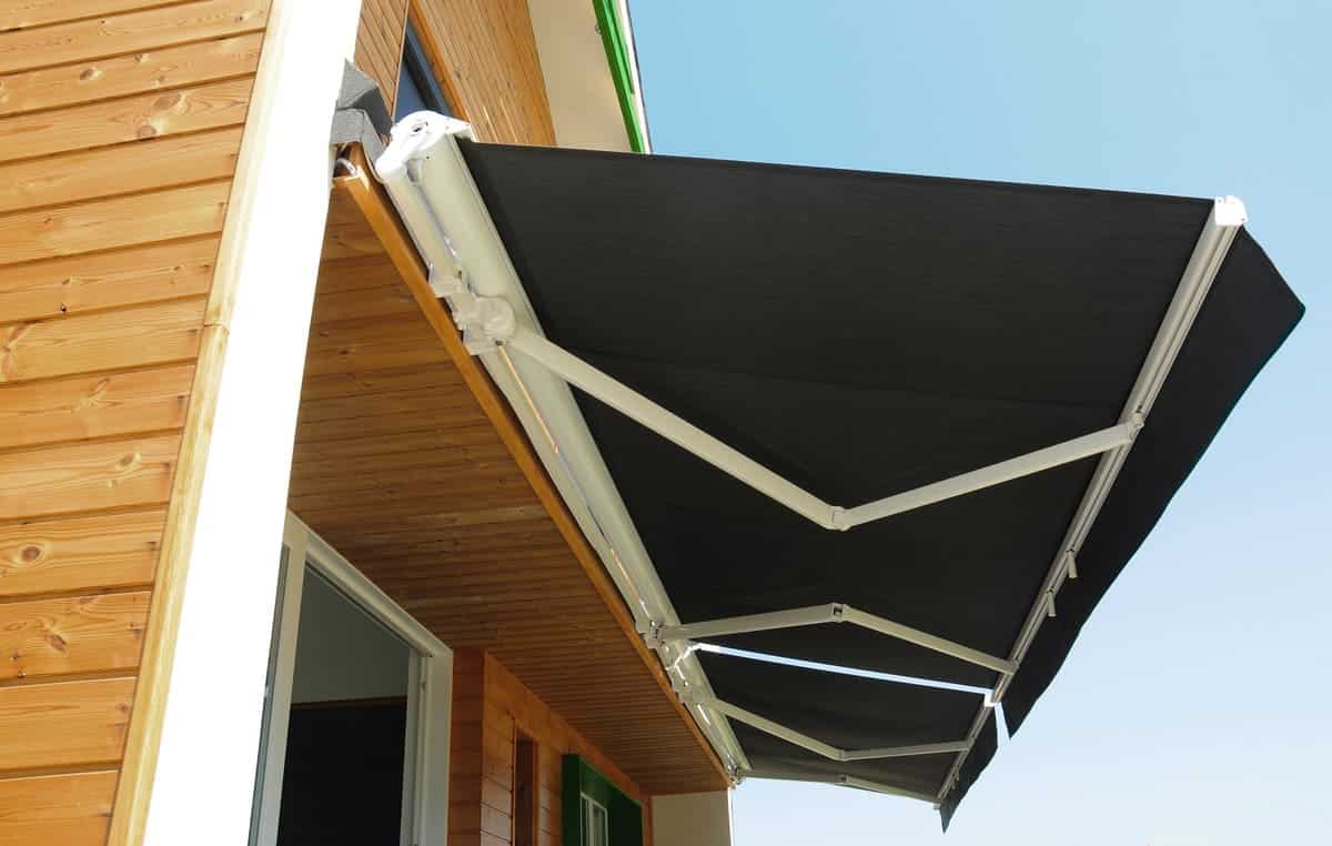 How to Handle Storm Preparation with Your Weinor Awning